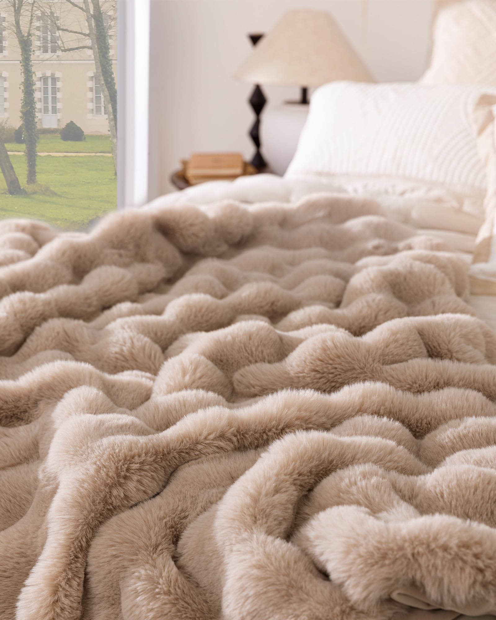Ultra Soft Cozy 50x60 Faux Fur Throw