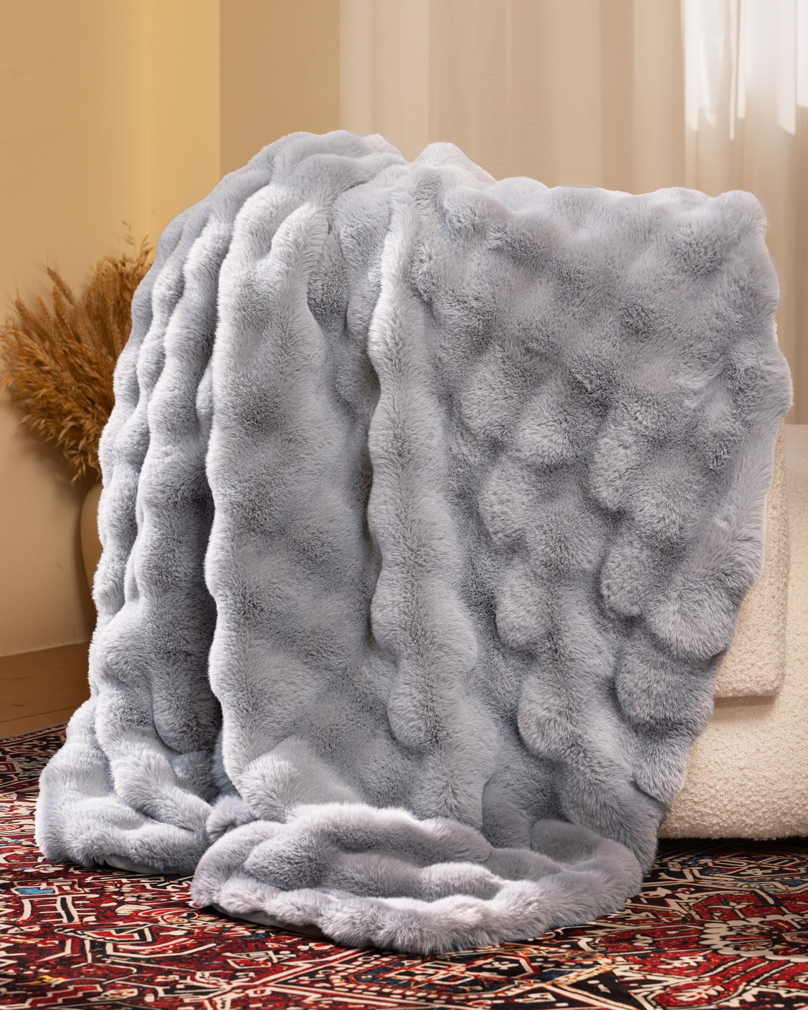 Ultra Soft Cozy 50x60 Faux Fur Throw
