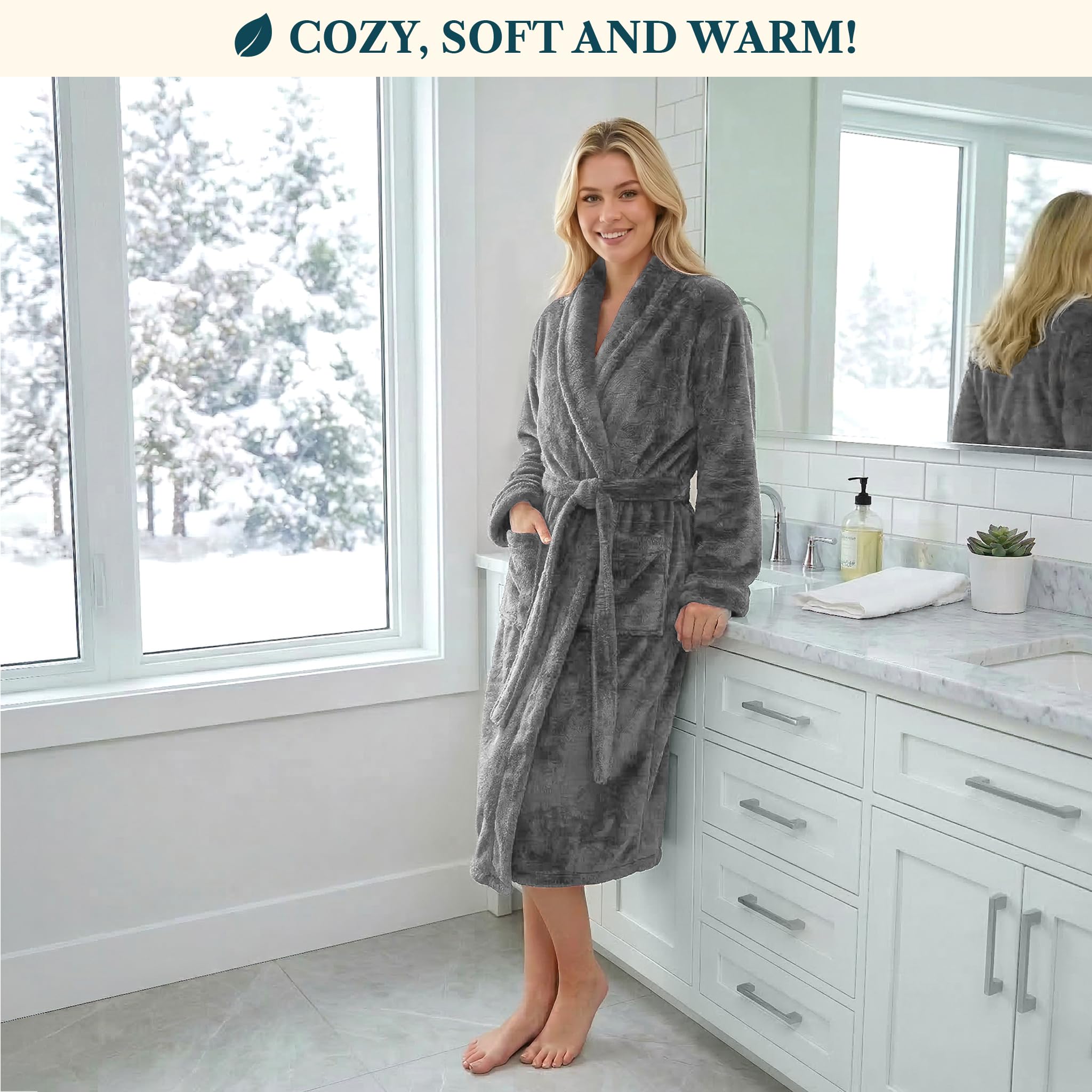 PAVILIA Plush Sherpa Robe