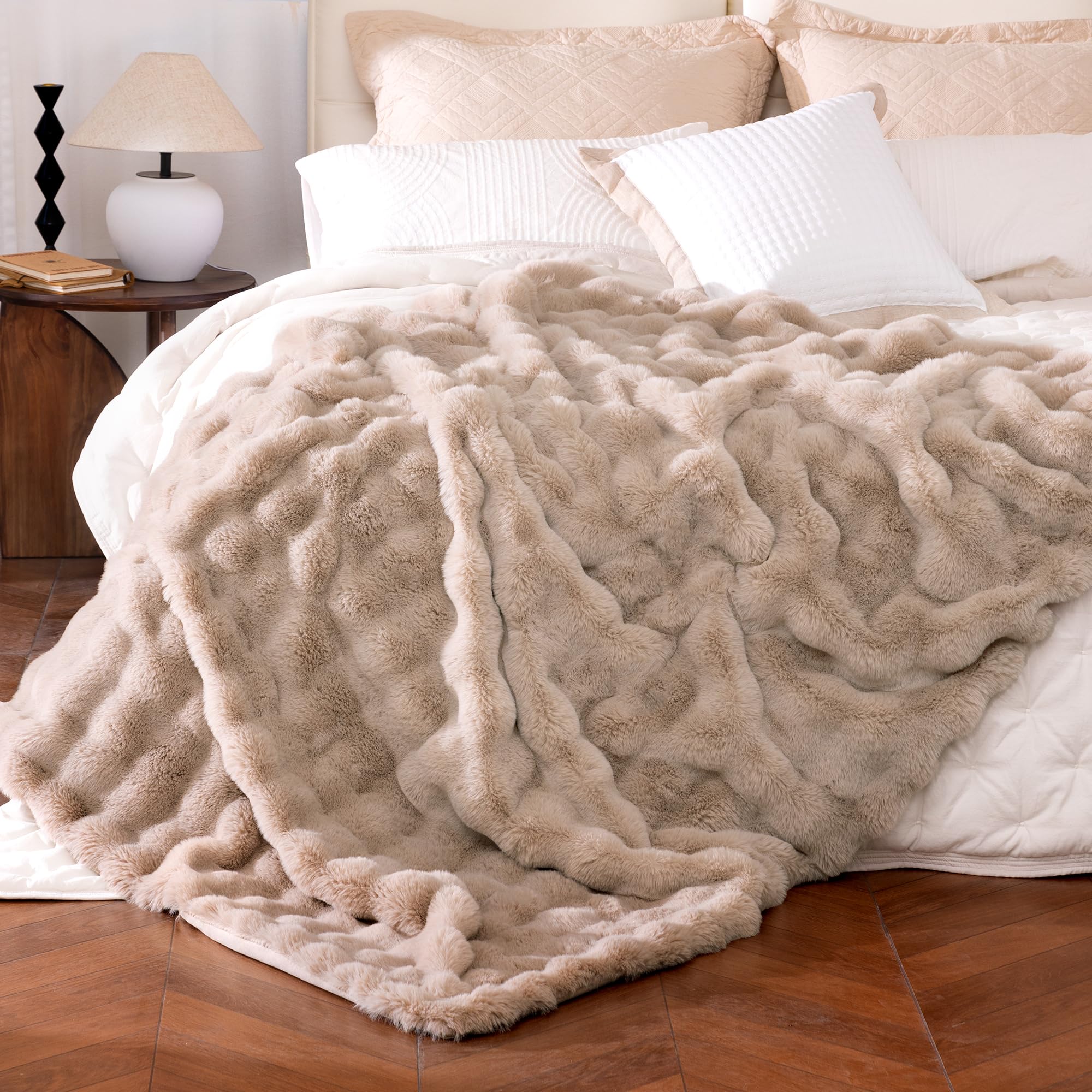 Ultra Soft Cozy 50x60 Faux Fur Throw