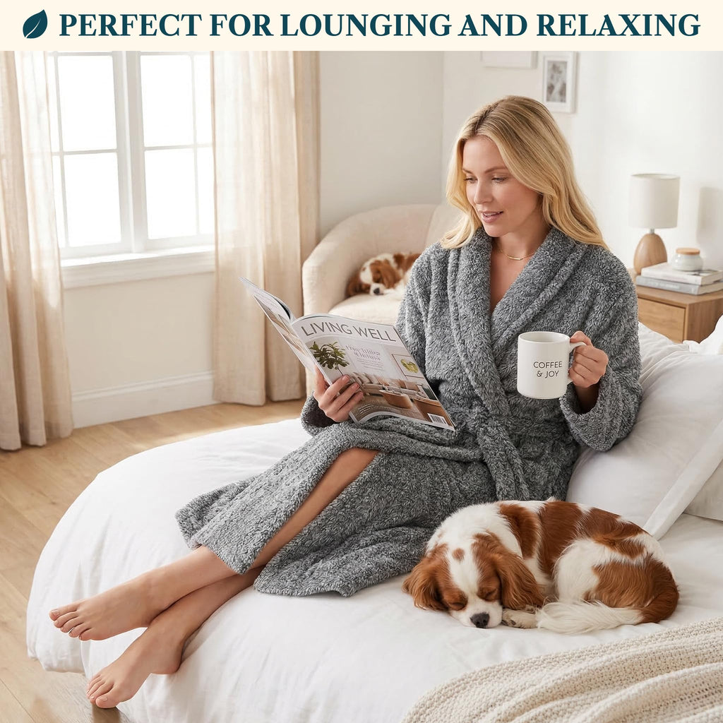 PAVILIA Plush Sherpa Robe