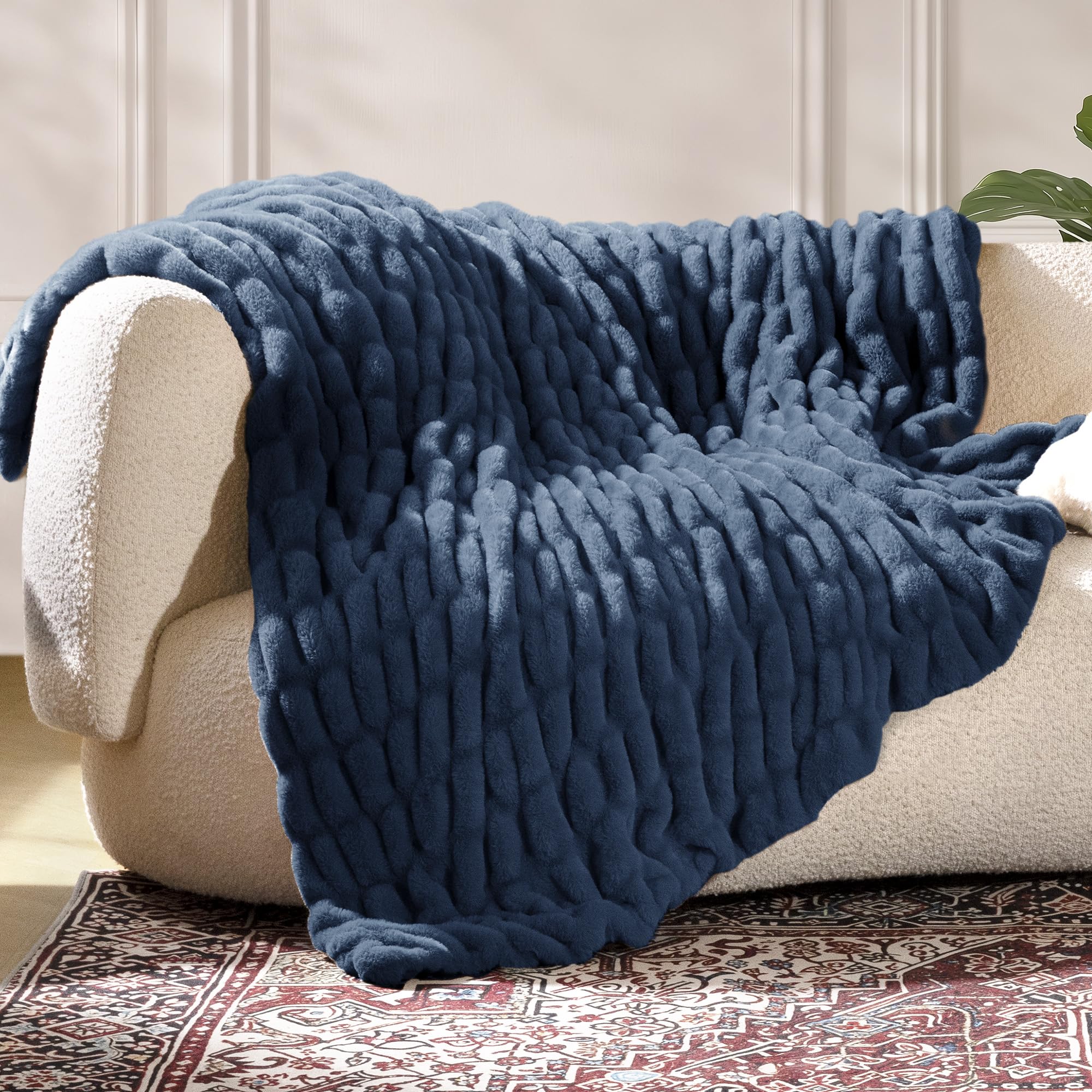 Ultra Soft Cozy 50x60 Faux Fur Throw
