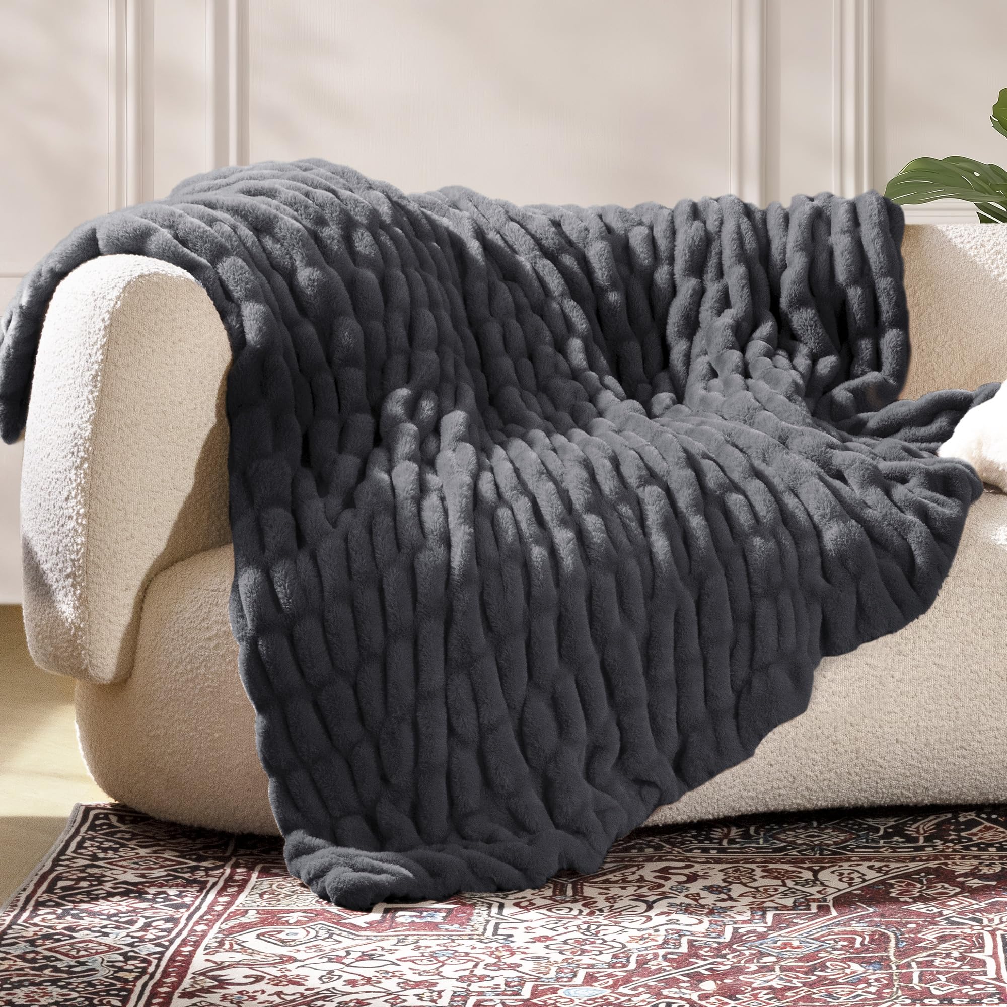 Ultra Soft Cozy 50x60 Faux Fur Throw