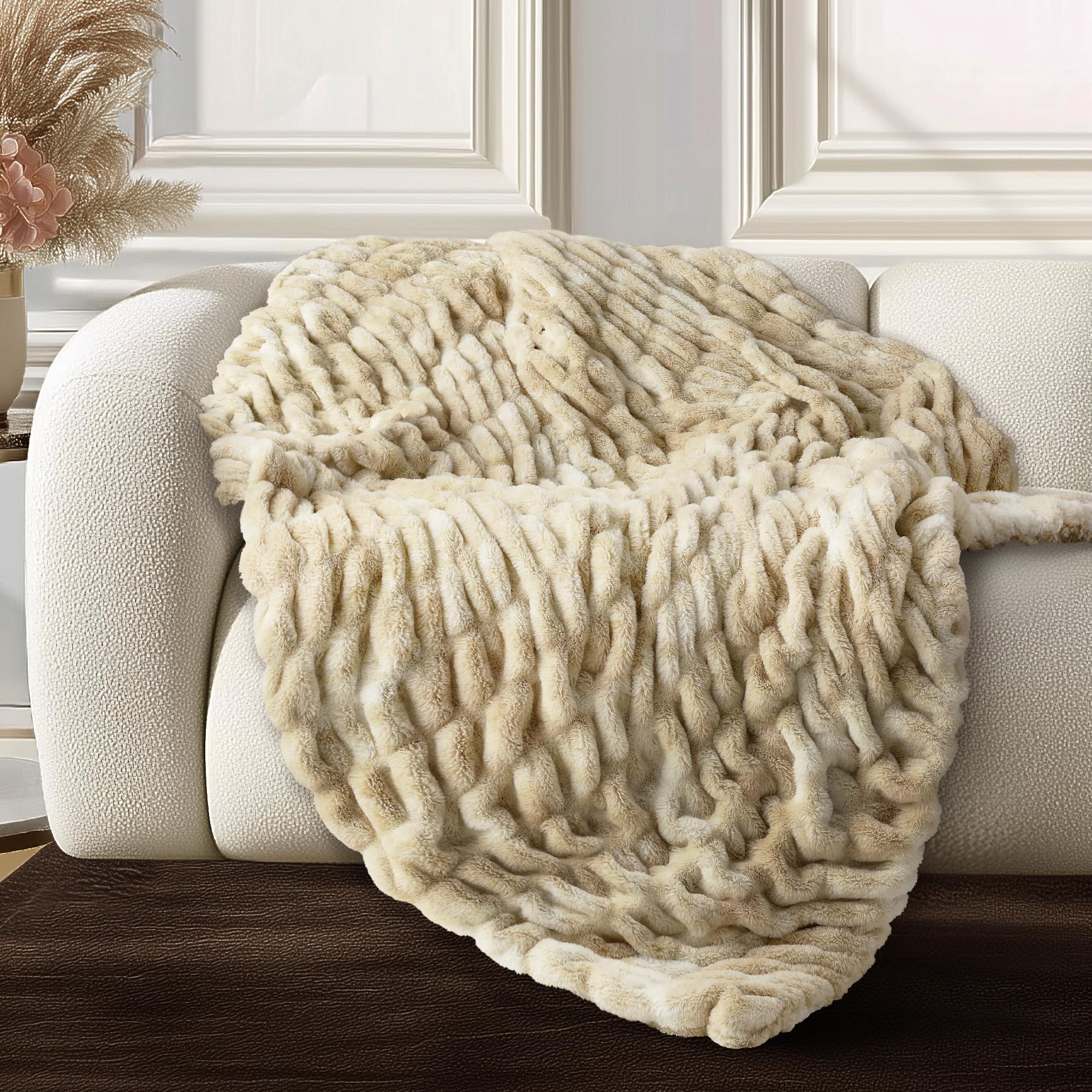 Ultra Soft Cozy 50x60 Faux Fur Throw