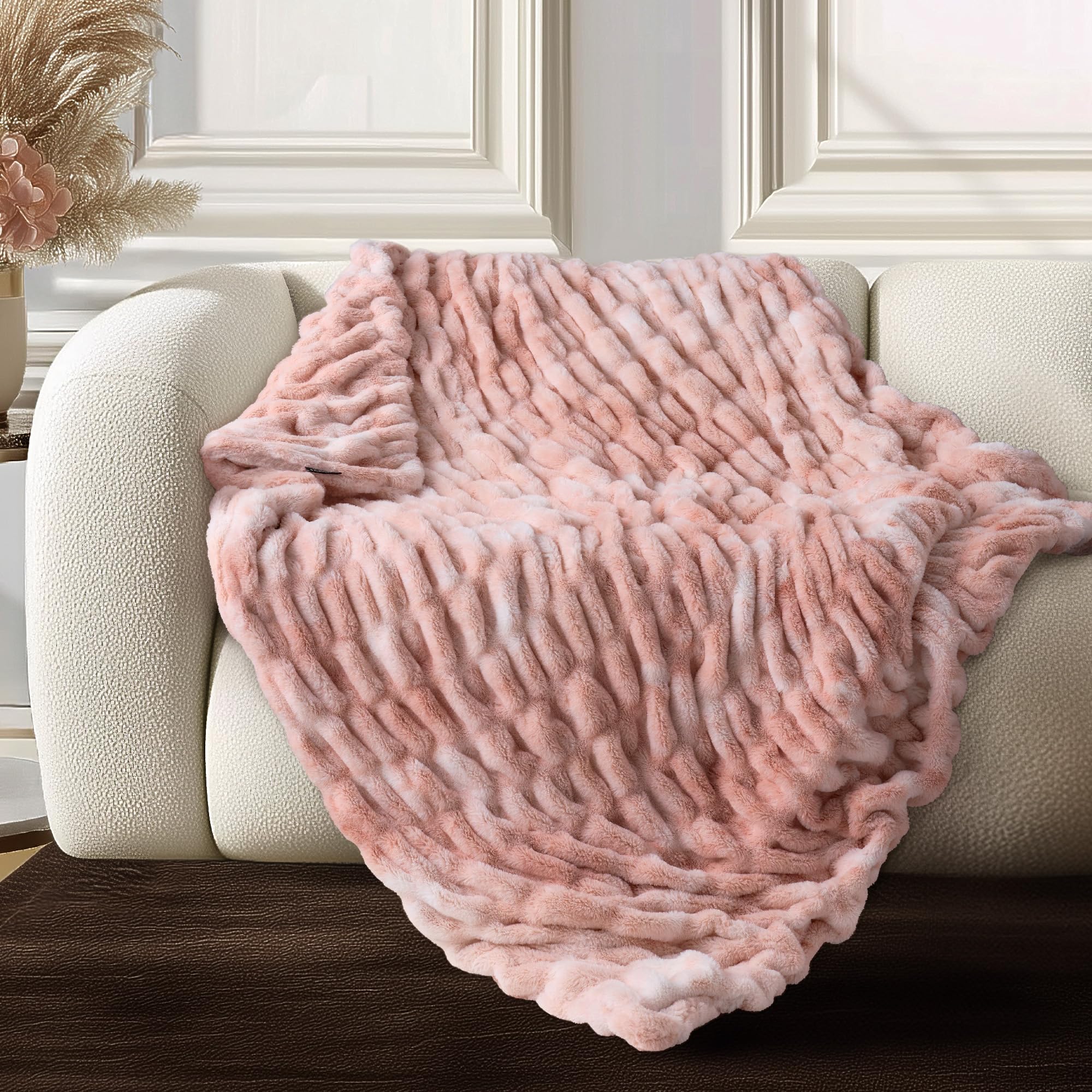 Ultra Soft Cozy 50x60 Faux Fur Throw
